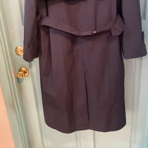 Men’s trench, overcoat made by Fashion World. Size 38 reg.# 538 - Picture 6 of 12